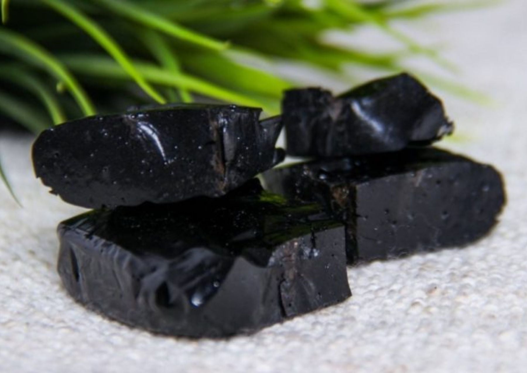 Shilajit Benefits, Side Effects and Uses
